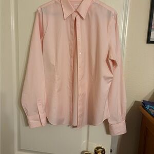 Women’s Pink Dress Shirt